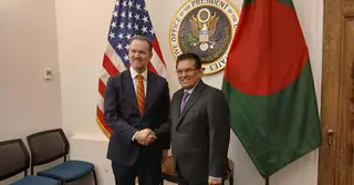 ব্যবসায়ীদের জন্য যুক্তরাষ্ট্রের ভিসা সহজ করার আহ্বান নিরাপত্তা উপদেষ্টার